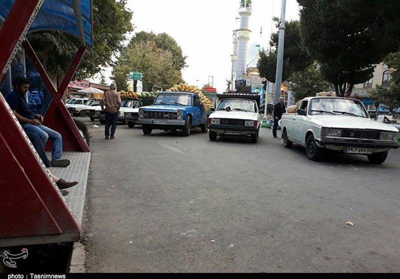 تجمع رانندگان وانت بار مقابل شورای شهر تهران