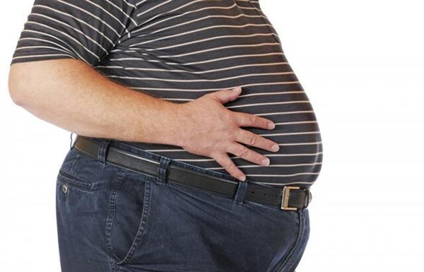 چه خطراتی افراد چاق را تهدید می نماید؟