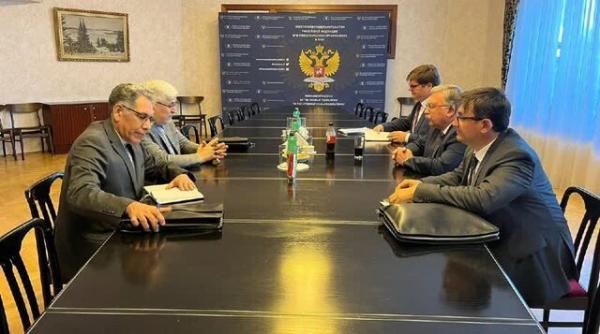 ملاقات دیپلمات های ایران و روسیه در آستانه نشست فصلی شورای حکام آژانس